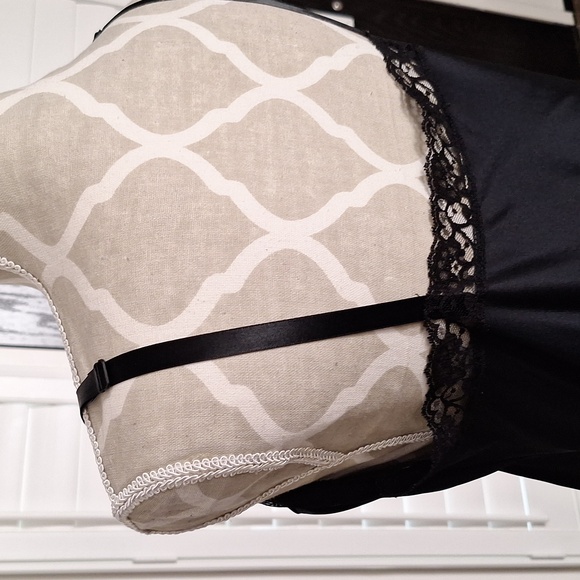 Vintage slip/ dress - Picture 5 of 8